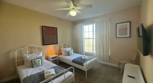 Cozy Condo Just a few Minutes From Disney