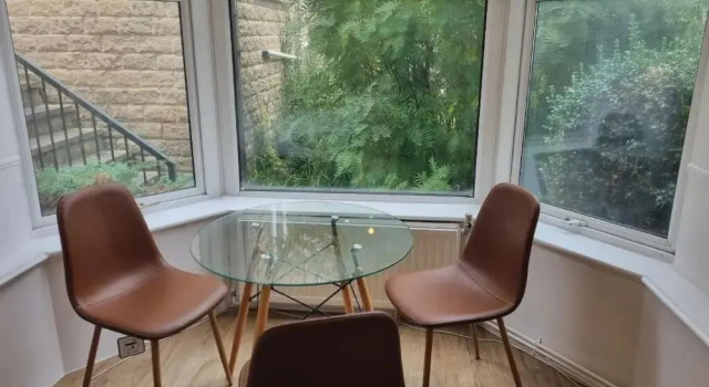 Четырёхместный полулюкс с 2 комнатами Kingfield Boutique Hotel