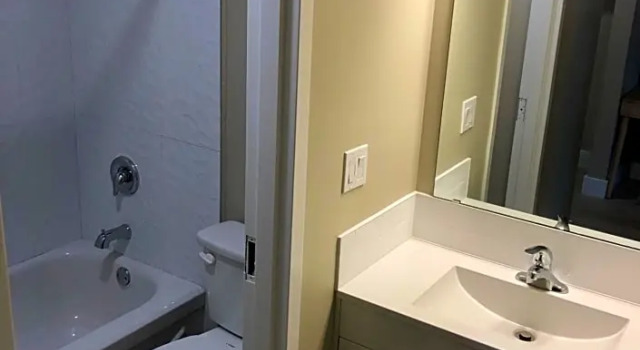 Номер Standard Camrose Le Chateau Hotel