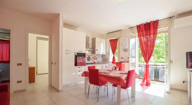 Awesome Apartment in Marina di Massa With 1 Bedrooms, Забронировать Апартаменты/квартира Апартаменты Apuana coast, Апартаменты/квартира