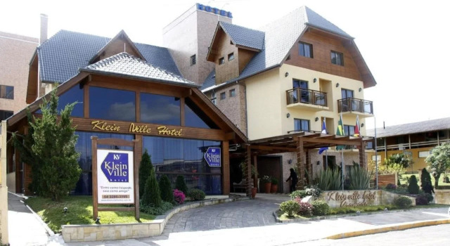 SKY VILLE HOTEL GRAMADO - Localização privilegiada entre Gramado e Canela, Забронировать Отель Отели в центре Карниел с завтраком, отели в центре Карниел с завтраком