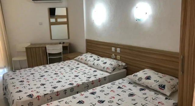 Трёхместный номер Standard Hotel Status