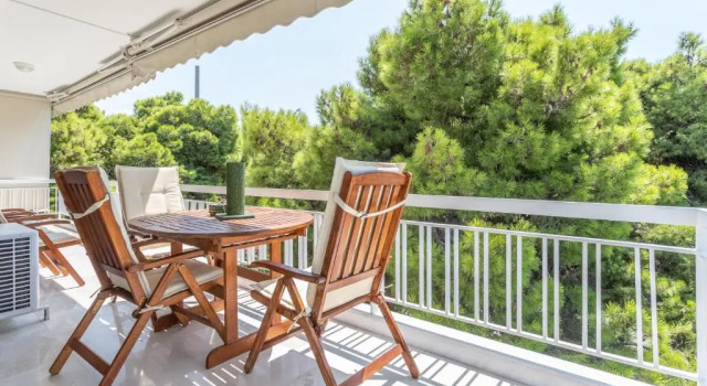 Athens Riviera -HiEnd flat at top Kavouri beach location