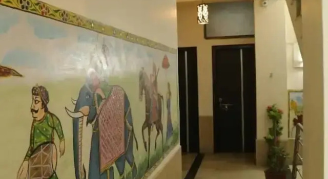sk kathiyawadi hotel & restaurant, Забронировать Отель Отели штата Раджастхана 3 звезды, 3*