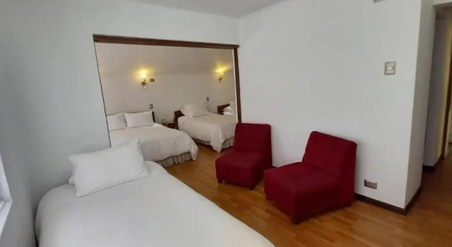 Трёхместный номер Standard Hotel Aitue