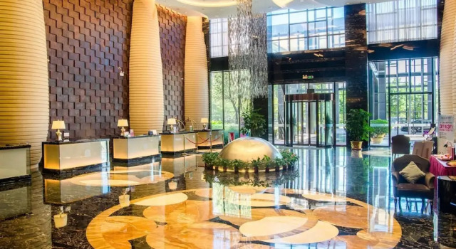 Ramada Plaza by Wyndham Huizhou East, Rezerwuj Hotel Hotele 4-gwiazdkowe w Guangdong, 4*