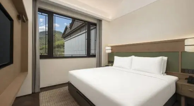 Четырёхместный люкс Дуплекс с 3 комнатами Holiday Inn Resort Ningbo Ninghai by IHG