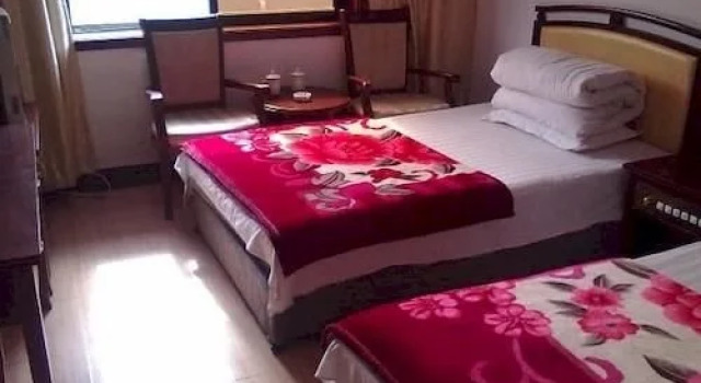 Mount Wutai Chaoyang Hotel, Book Hotel Wutai Shanxi