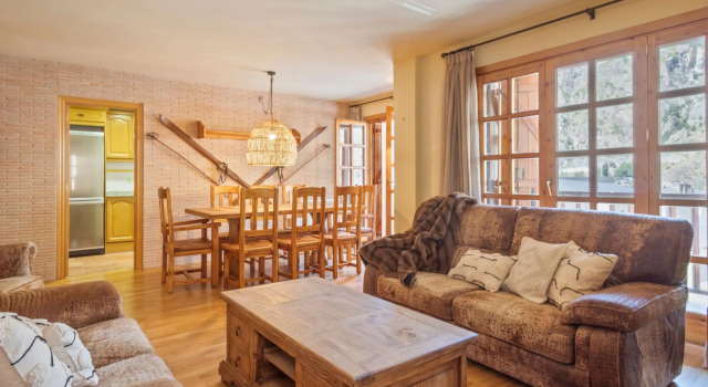 Luderna - Apartamento D2 Suriguera de Canillo, Забронировать Апартаменты/квартира Отели Грандвалира с парковкой, Парковка