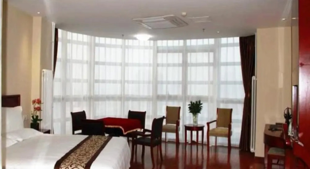 Люкс Superior GreenTree Inn Tianjin Jinghai District Jinqiao International Trade Center Express Hotel