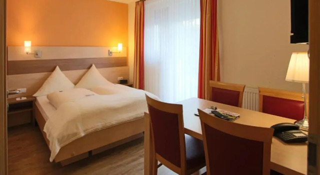 Апартаменты с 2 комнатами Gästehaus Zehmerhof bei Erding