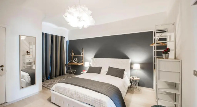 101 Via Esino, Rezervovat Hotel Ancona 