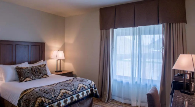 Четырёхместный люкс Cedar Creek Lodge & Conference Center
