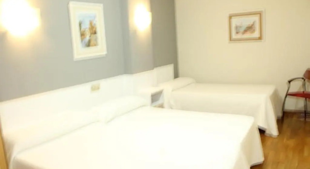Трёхместный номер Standard Hotel Fuente La Plata - la Eria