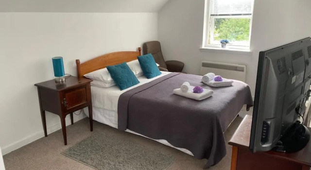 Cosy Kirriemuir Flat - Pet Friendly Retreat, Забронировать Отель Кирримуир Ангус