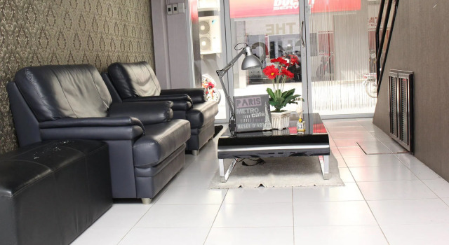 The Chic Place