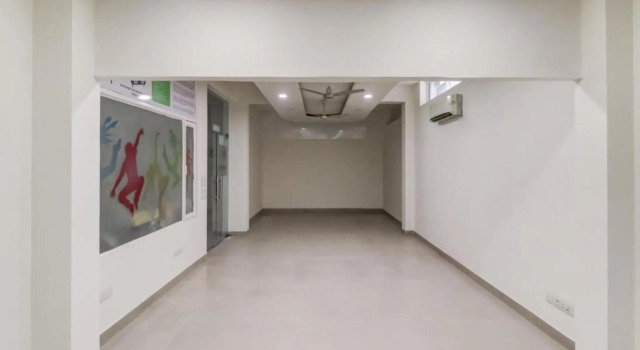 FabHotel Growvid Inn