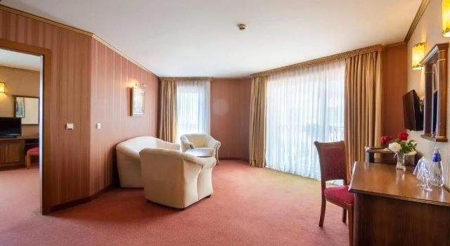Люкс Hotel Mistral