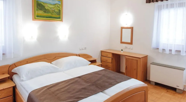 Двухместный номер Standard с балконом и с видом на сад Rooms Reaktiv