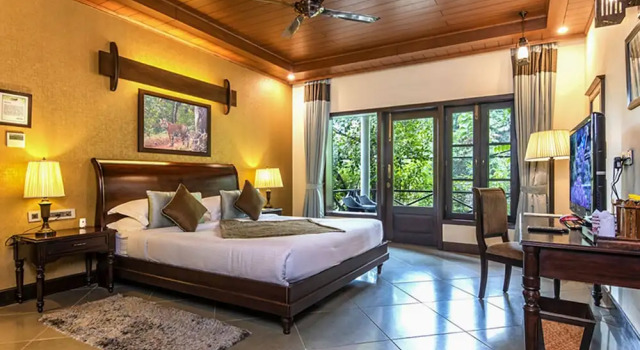 Семейный люкс с 2 комнатами Aahana Resort & Spa