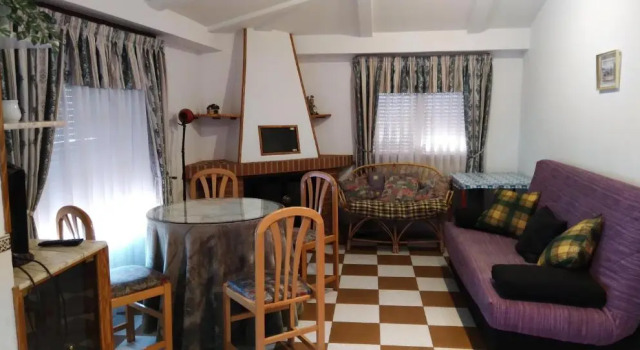 Hostal Yuste, Забронировать Отель Отели La Vera с парковкой, Парковка