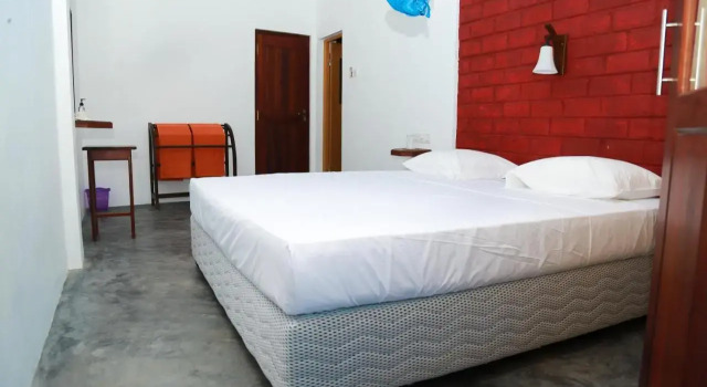 Four season Guest house, Забронировать Гостевой дом Гостевые дома Тангаллы, рядом с Tangalle Lagoon, Гостевой дом