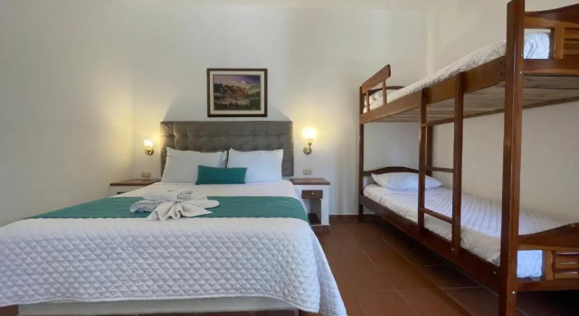 Трёхместный номер Standard с видом на сад Hosteria Punta Blanca