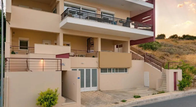 Oceanis House, Забронировать Отель Отели East Crete с парковкой, Парковка