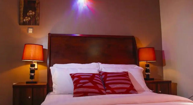 Deluxe phòng Saheeto Suites