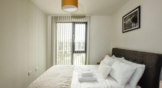 Sleek 6-Guest Apt at St  Martin s  Bham, Varaa Hotelli Birmingham West Midlands