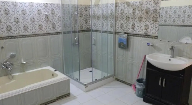 Номер Deluxe Golden Peak View Hotel
