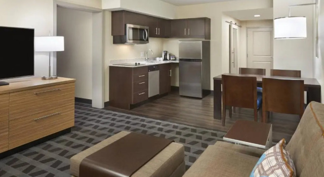Люкс TownePlace Suites by Marriott Oshawa