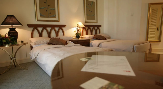 Jacir Palace Hotel Bethlehem, Reservar Hotel Hotéis em Bethlehem com pequeno-almoço, perto de Umar Mosque, Café da manhã