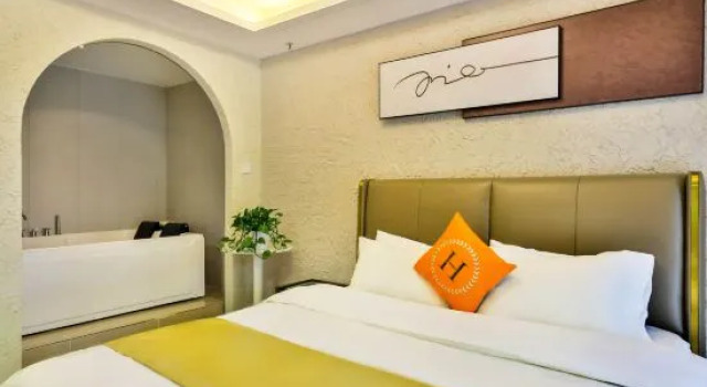 Люкс Deluxe Huayu Apartment (Shenyang Zhongliang Square Shop)