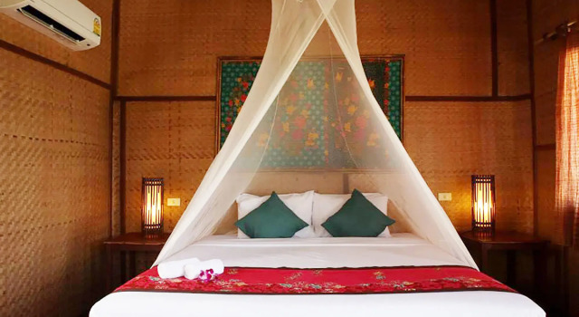 Mayalay Beach Resort, Rezervovat Hotel Ko Ngai Trang
