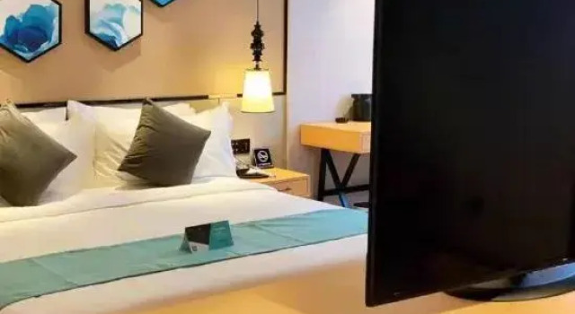 Люкс Deluxe Xana Lite Hotelle（Qingdao North Station Shuiqinggou Metro Station Store)