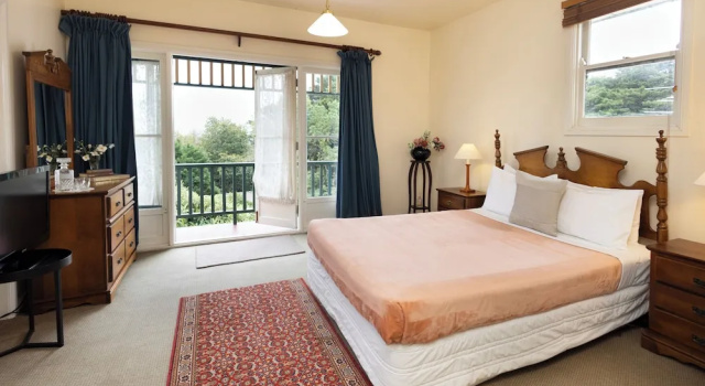 Номер Executive с балконом Leura House
