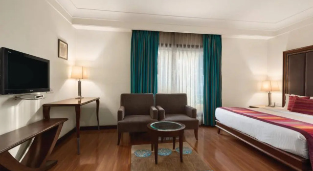 Двухместный номер Deluxe Ramada by Wyndham Jalandhar City Center