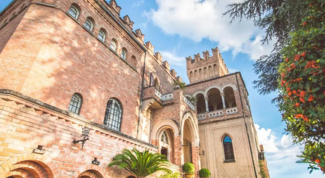 Castello Di Mornico Losana