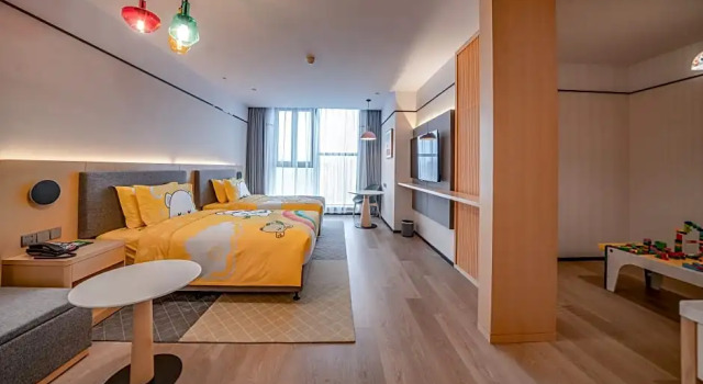 Трёхместный номер Premium Holiday Inn Xi’an High Tech Zone by IHG