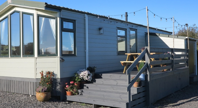 Plas Tirion Caravan, Book Feriehus Llanfflewyn Anglesey