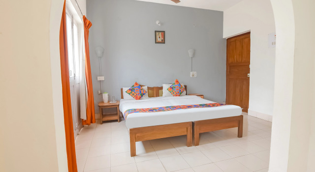 Номер Deluxe FabHotel Epic Townlet Resort