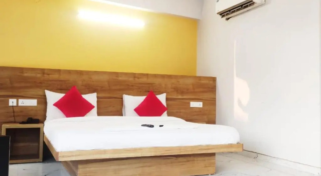 FabHotel Gazelle Inn, Забронировать Отель Гургаон 