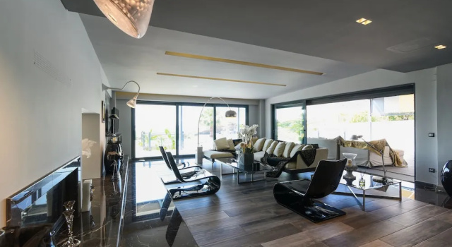 Вилла Luxury Beachfront Villa Selenia Platinum in Sounio