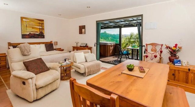 Шале с балконом Coastal Chalet Suites Whangaroa