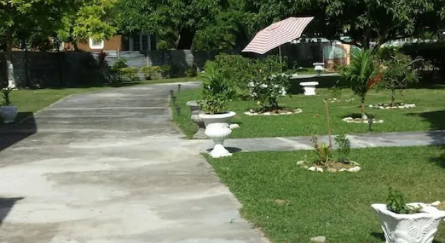 Kingvilla, Prenota Hotel Hotel e alloggi a Saint Thomas, Hotel