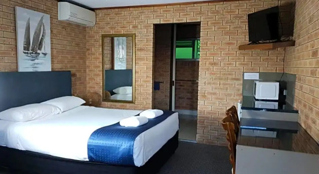 Двухместный номер Economy Pacific Paradise Airport Motel