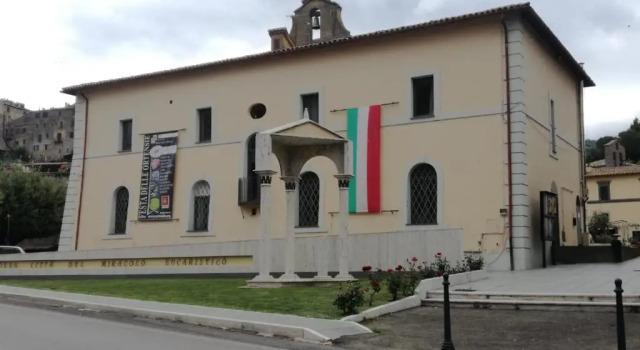 Alloggio Turistico Civico 4, Забронировать Отель Отели Озера Больсена с парковкой, Парковка