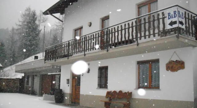 Bed and Breakfast Ai Sassi, Book Hotel Sovramonte 