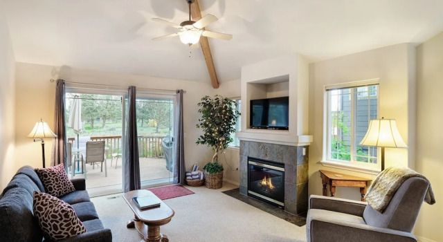 860 Golden Pheasant Drive Townhouse 3 Bedrooms 2.5 Bathrooms Townhouse, Réserver Appartement Redmond Bachelor